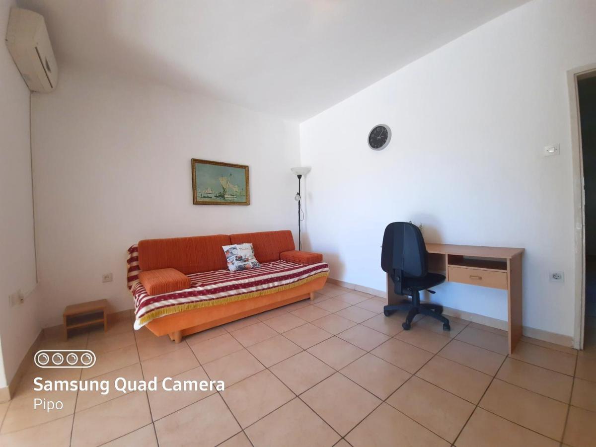 Apartman Samblic Krk Town Bagian luar foto