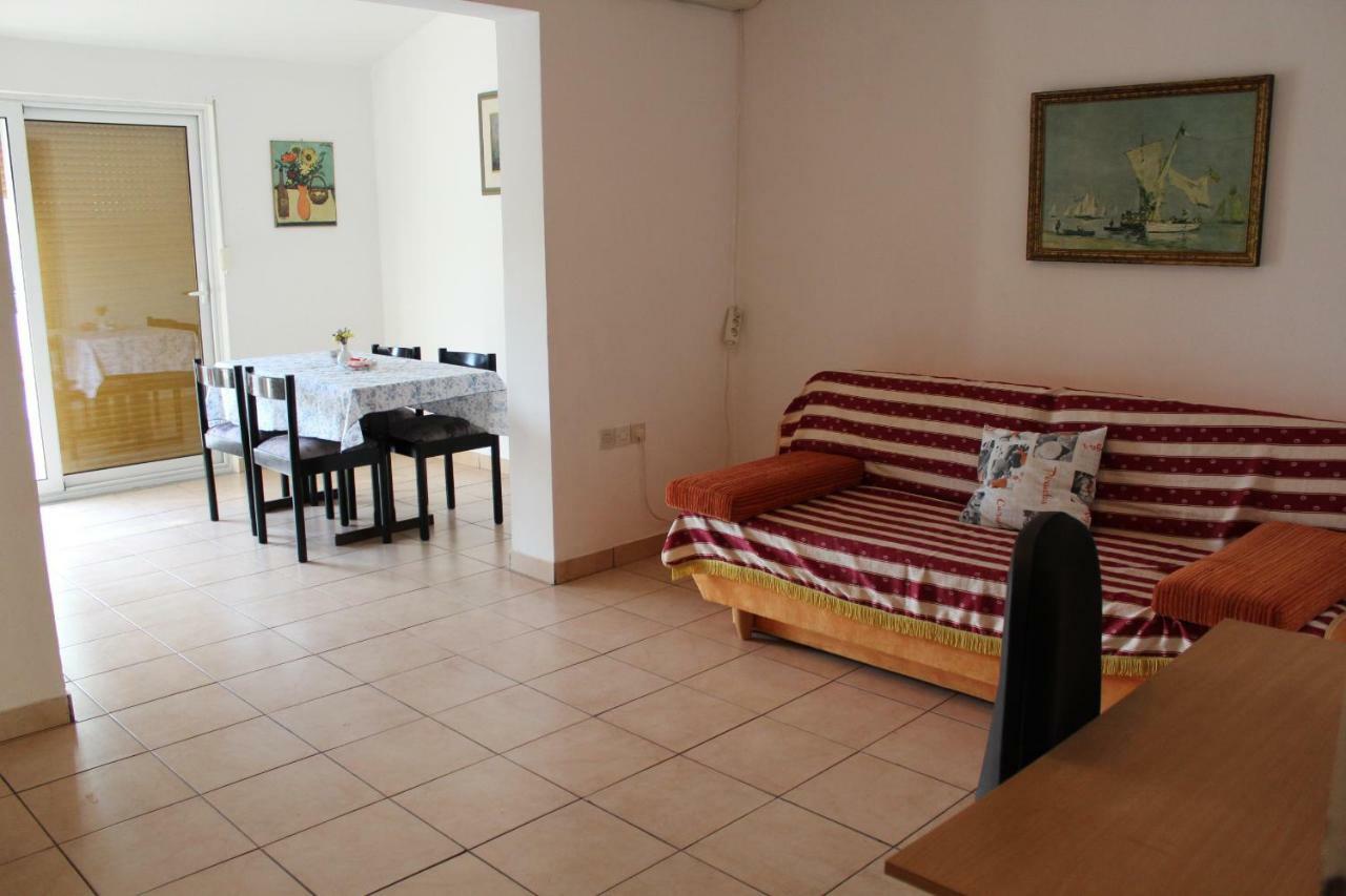 Apartman Samblic Krk Town Bagian luar foto