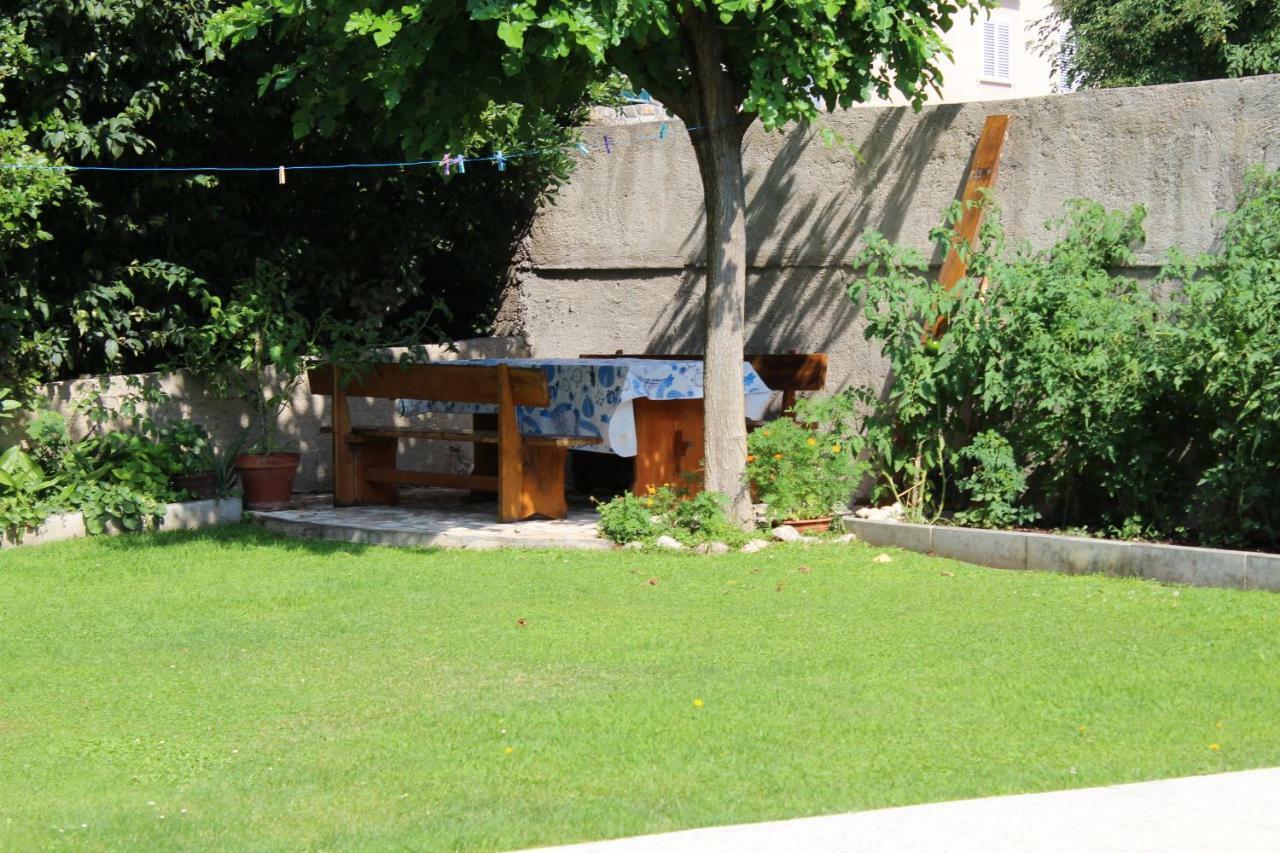 Apartman Samblic Krk Town Bagian luar foto
